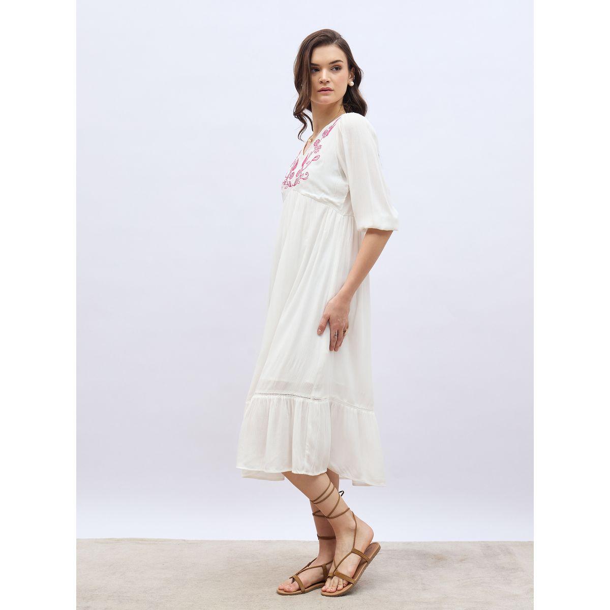 Styli Embroidered V Neck A-Line Midi Dress-women-clothing-dresses-image-3