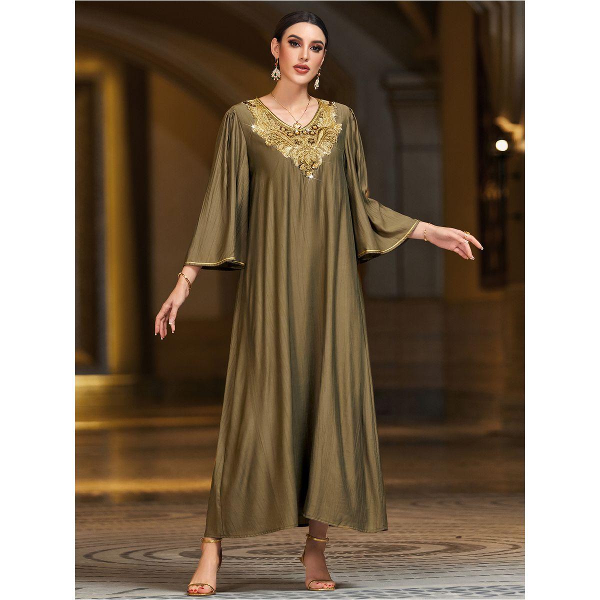جلابية طويلة منمقة بزهور مع حافة واسعة-women-arabicclothing-jalabiyas-image-2
