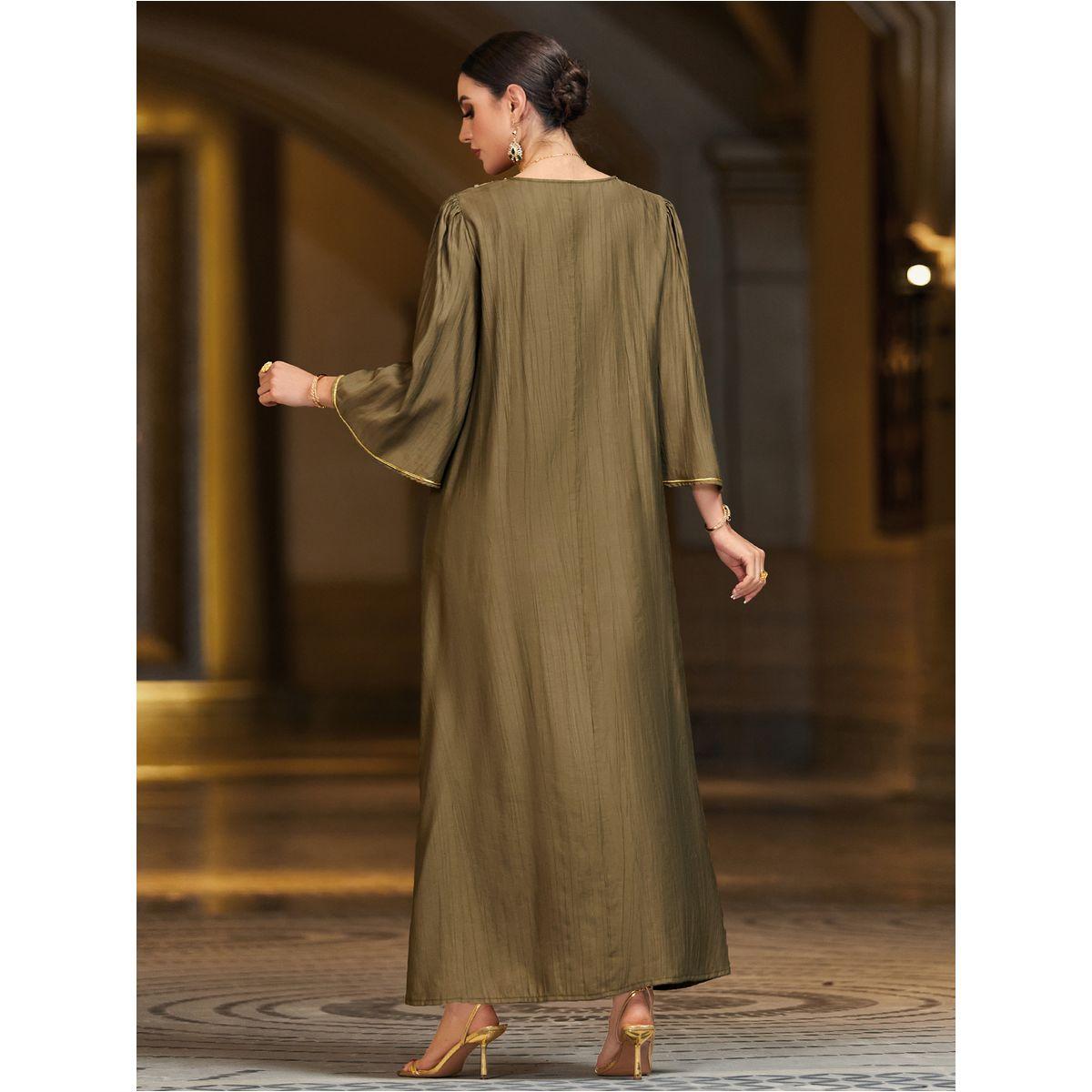 جلابية طويلة منمقة بزهور مع حافة واسعة-women-arabicclothing-jalabiyas-image-3