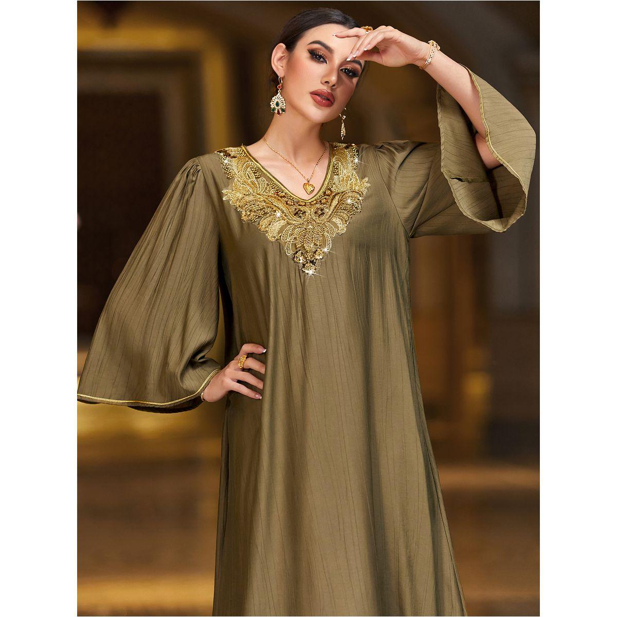 جلابية طويلة منمقة بزهور مع حافة واسعة-women-arabicclothing-jalabiyas-image-4