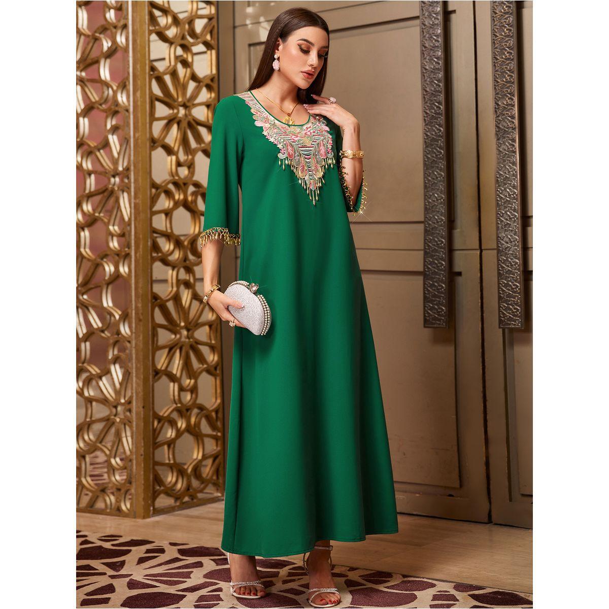 جلابية مُطرّزة بياقة دائرية وأكمام 3/4-women-arabicclothing-jalabiyas-image-2