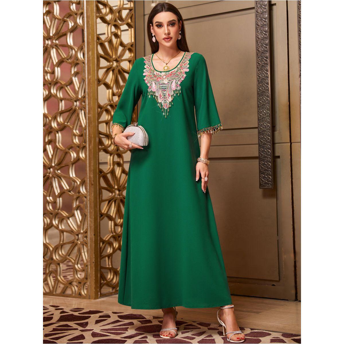 جلابية مُطرّزة بياقة دائرية وأكمام 3/4-women-arabicclothing-jalabiyas-image-3