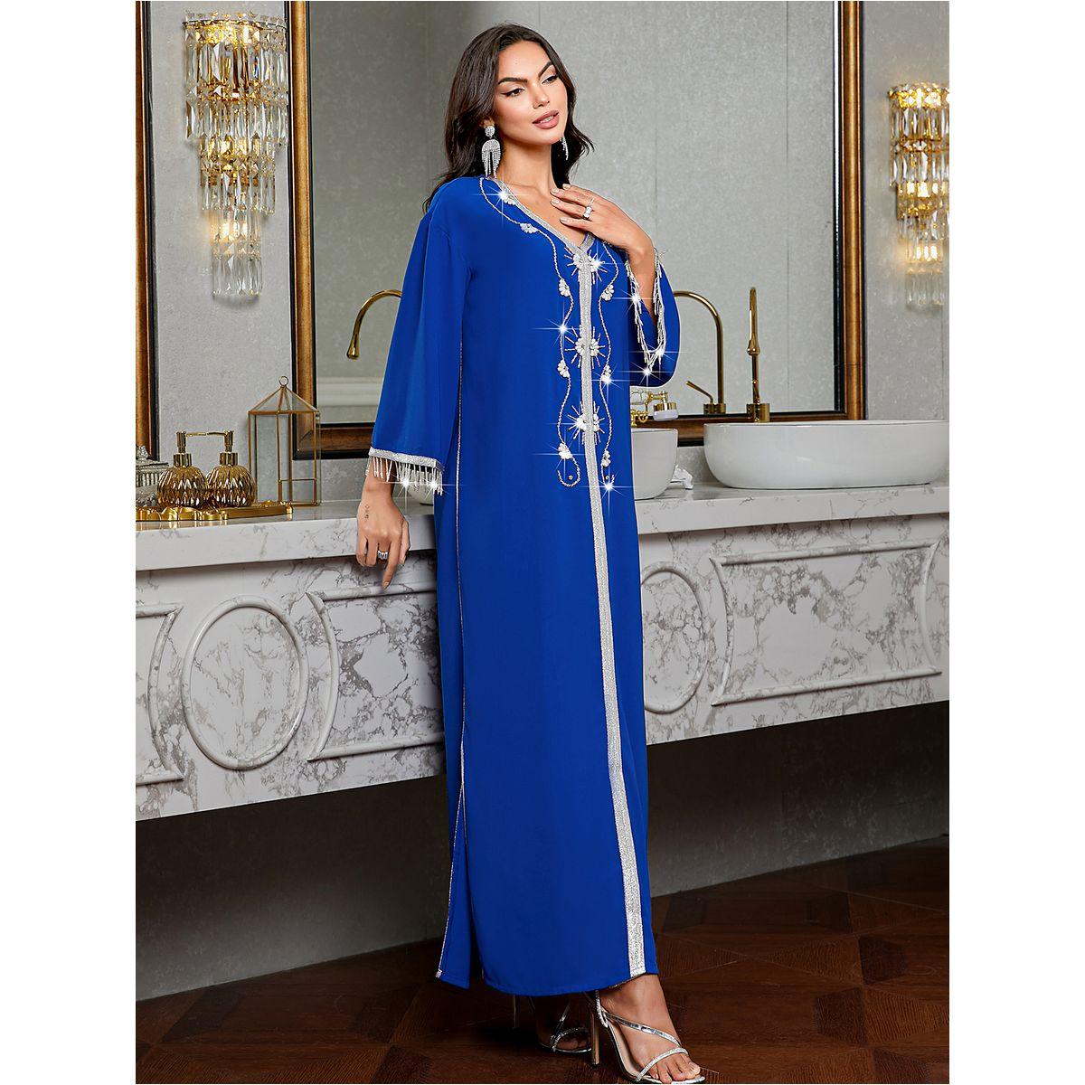 جلابية مُطرّزة بحافة واسعة وشراشيب-women-arabicclothing-jalabiyas-image-11