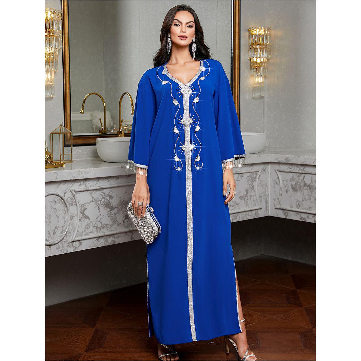 جلابية مُطرّزة بحافة واسعة وشراشيب-women-arabicclothing-jalabiyas-image-7