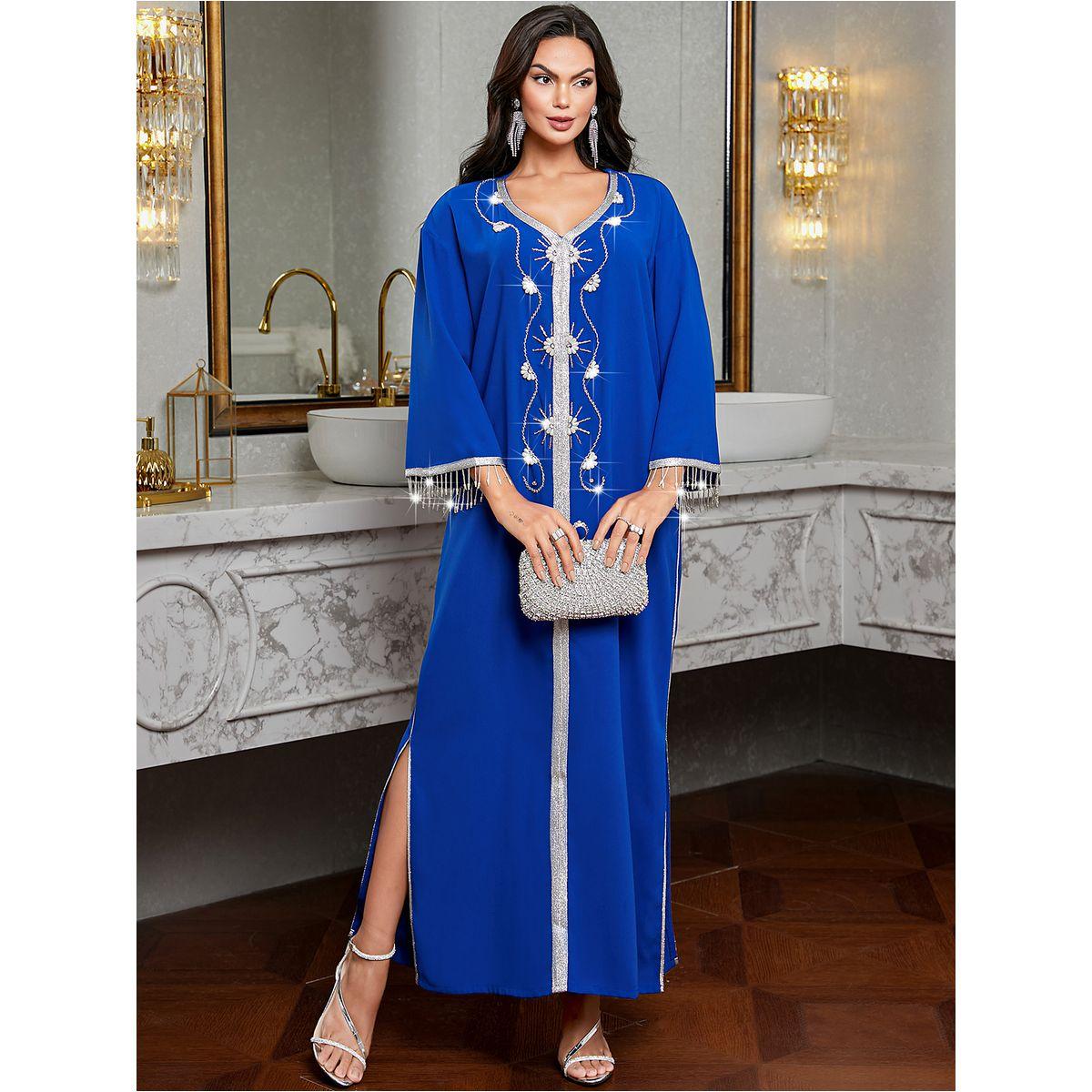 جلابية مُطرّزة بحافة واسعة وشراشيب-women-arabicclothing-jalabiyas-image-9