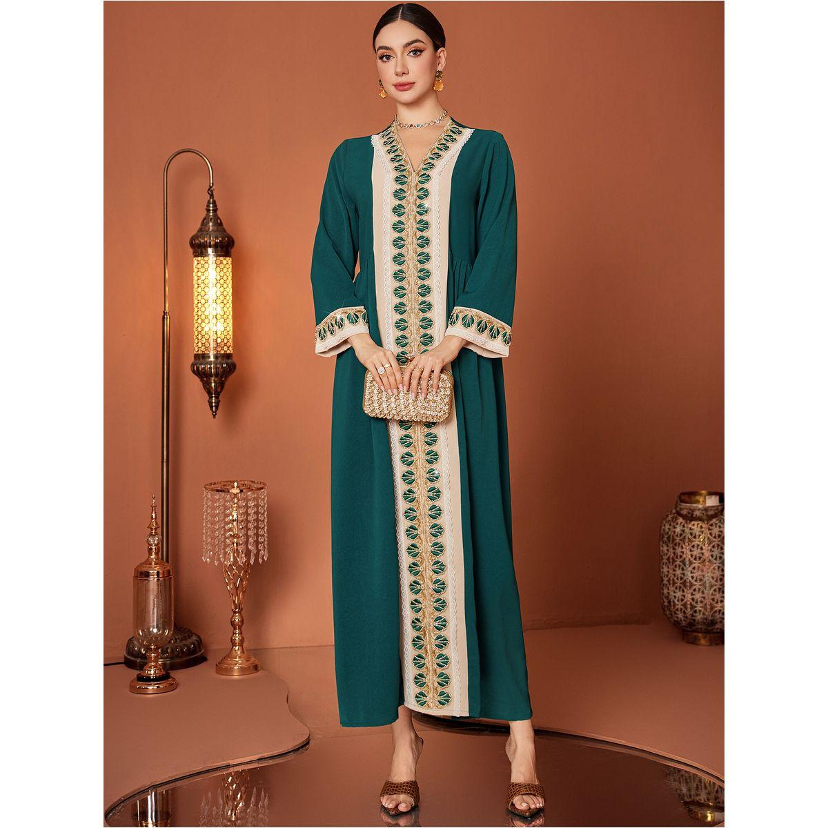 جلابية مُطرّزة بتفاصيل دانتيل وأكمام طويلة-women-arabicclothing-jalabiyas-image-1