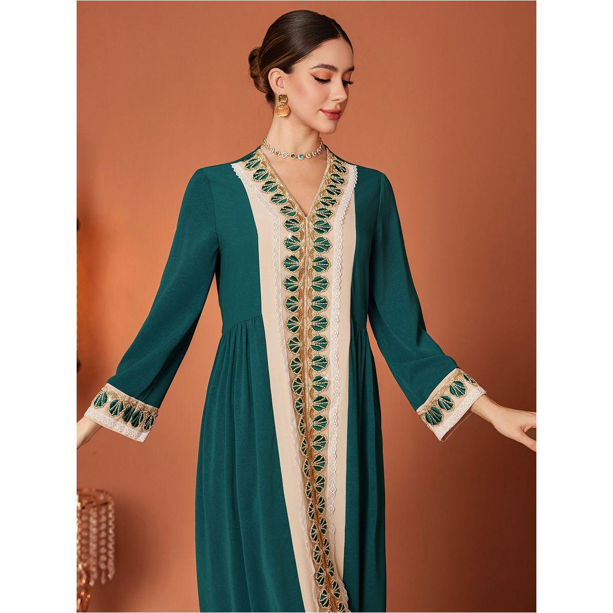 جلابية مُطرّزة بتفاصيل دانتيل وأكمام طويلة-women-arabicclothing-jalabiyas-image-5