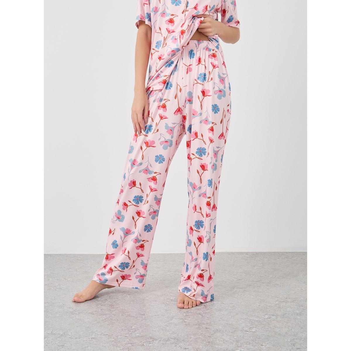 طقم من بنطال بيجاما وبلوزة بطبعة زهور-women-clothing-nightwear-pyjamas-longsets-image-6