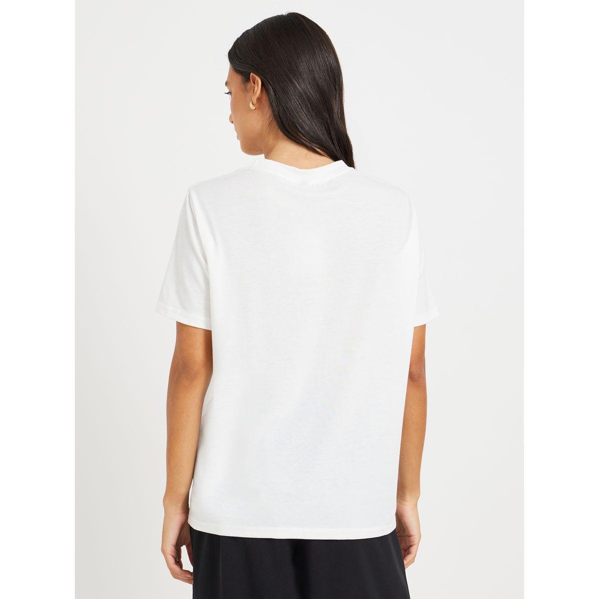 تيشيرت بقصة عادية وطبعة جرافيك-women-clothing-tshirts-image-5