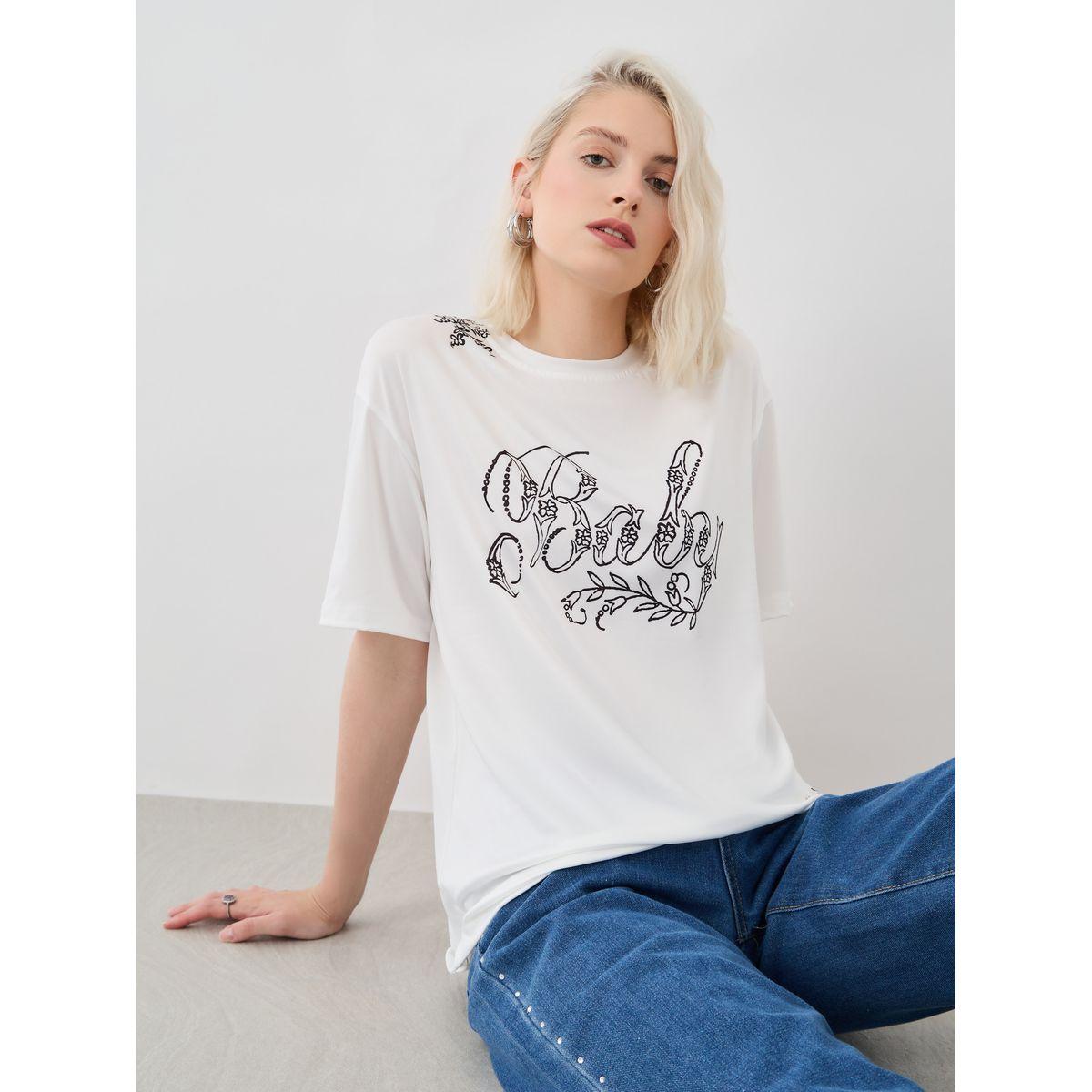 تيشيرت بياقة دائرية وطبعة كتابة-women-clothing-tshirts-image-1