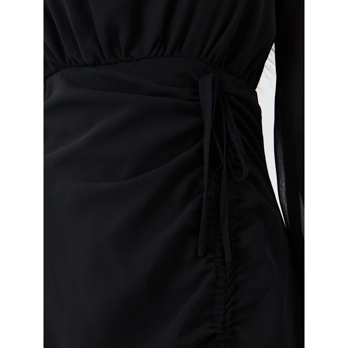 فستان طويل سادة بياقة دائرية وتفاصيل مُجمعة-women-clothing-dresses-image-3