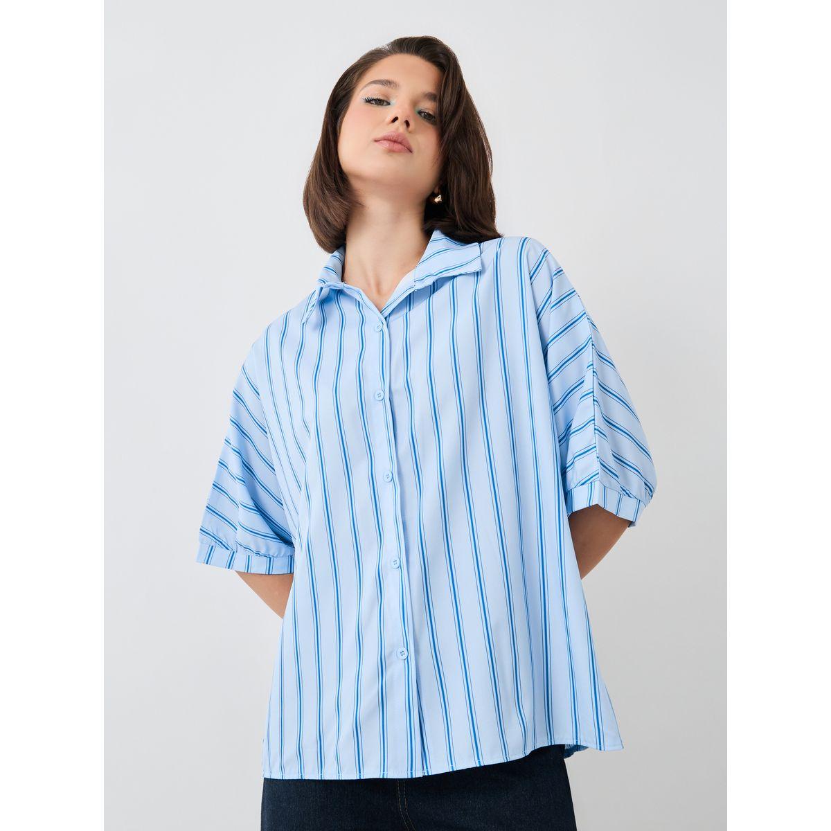 بلوزة مخططة بأكمام قصيرة وياقة سبريد-women-clothing-shirtsandblouses-shirts-image-3