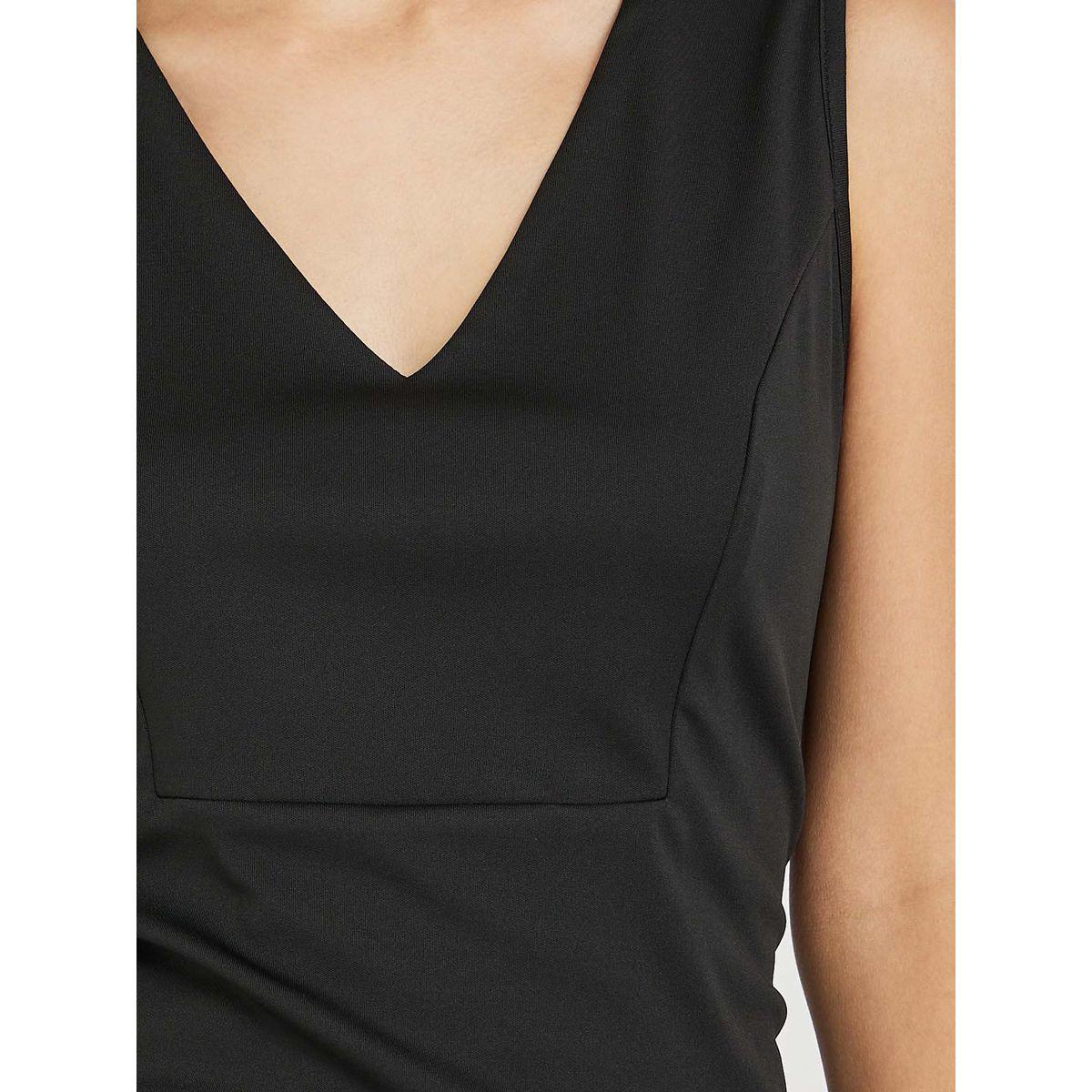 Styli Solid Sleeveless V-Neck Maxi Dress-women-clothing-dresses-image-3