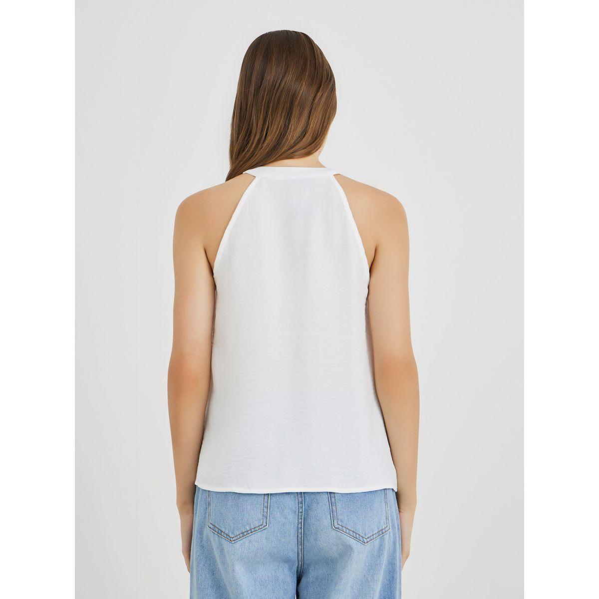 بلوزة سادة بلا أكمام وتفاصيل كشكش-women-clothing-shirtsandblouses-blouses-image-1