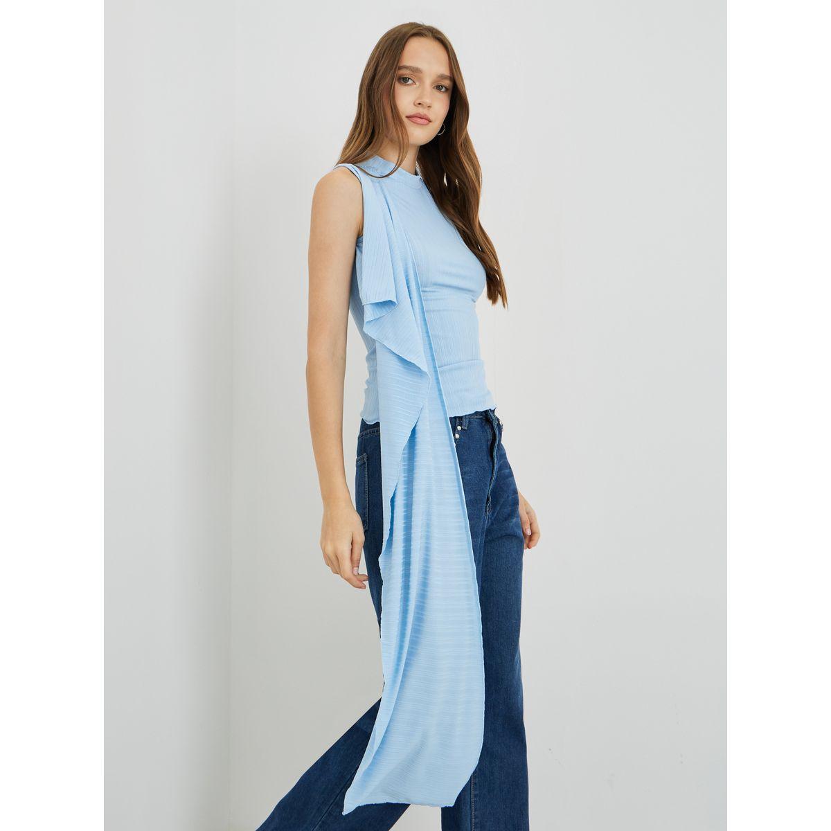 Styli Textured Round Neck Sleeveless Top-women-clothing-shirtsandblouses-blouses-image-1