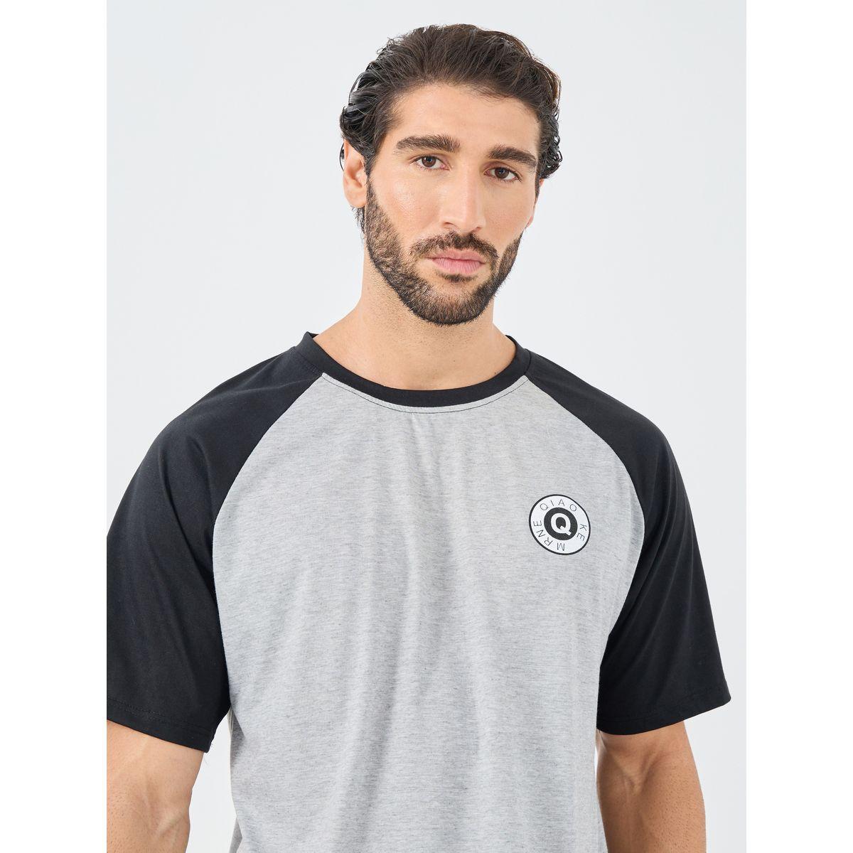 Styli Minimal Print Raglan Sleeves T-Shirt and Shorts Set-men-clothing-nightwear-sets-image-3