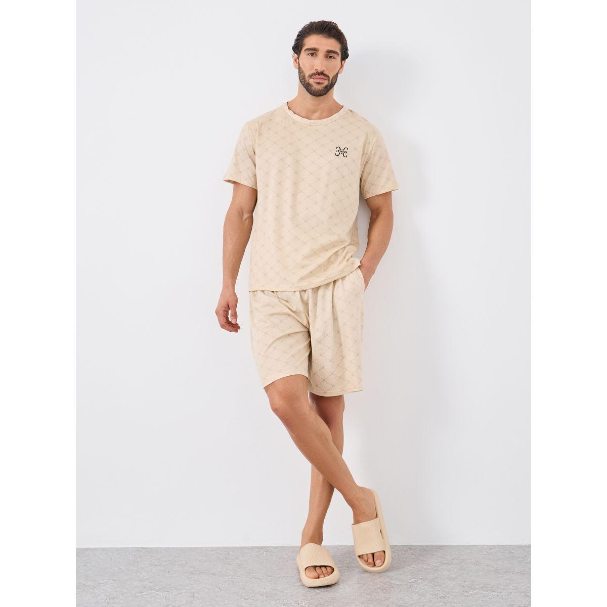 طقم من شورت بيجاما وتيشيرت مطبع-men-clothing-nightwear-sets-image-1