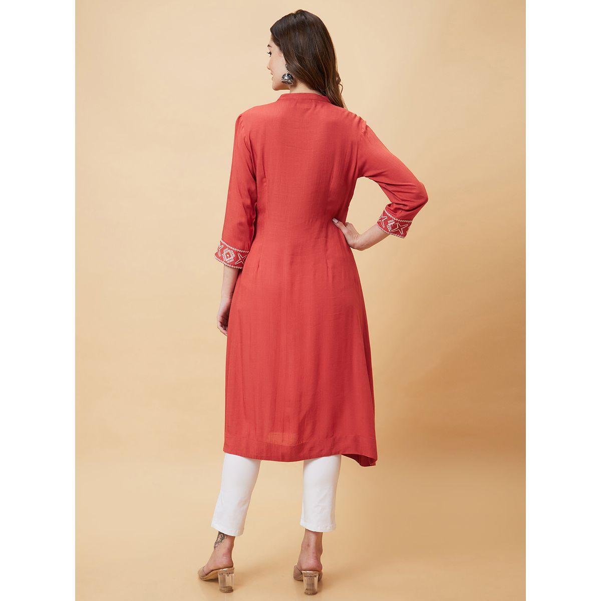 Globus Embroidered V-Neck Wrap A-Line Kurta-women-clothing-ethnicwear-kurtas-image-4