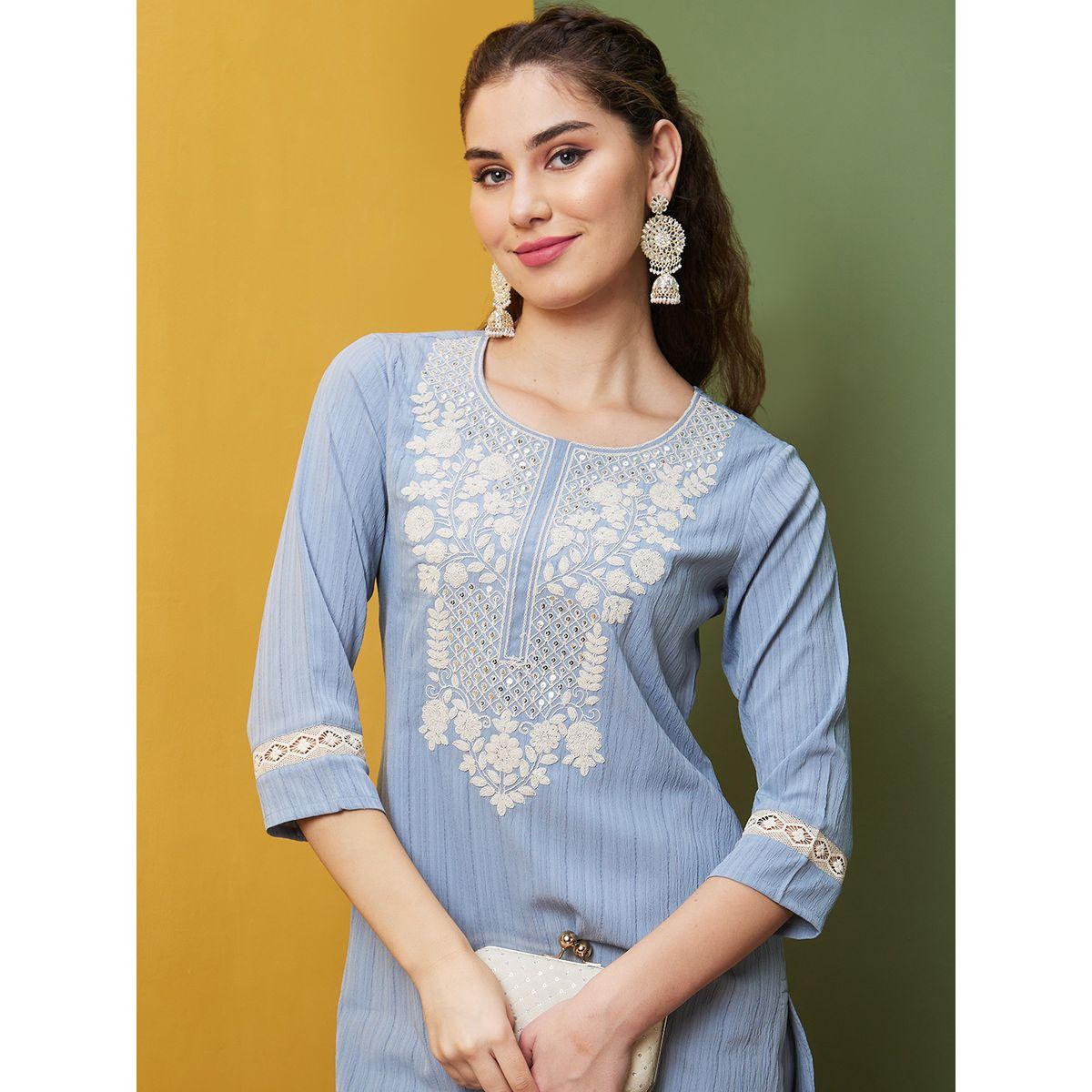 Globus Round Neck Embroidered Straight Kurta with Trousers Set-women-clothing-ethnicwear-kurtasets-image-6