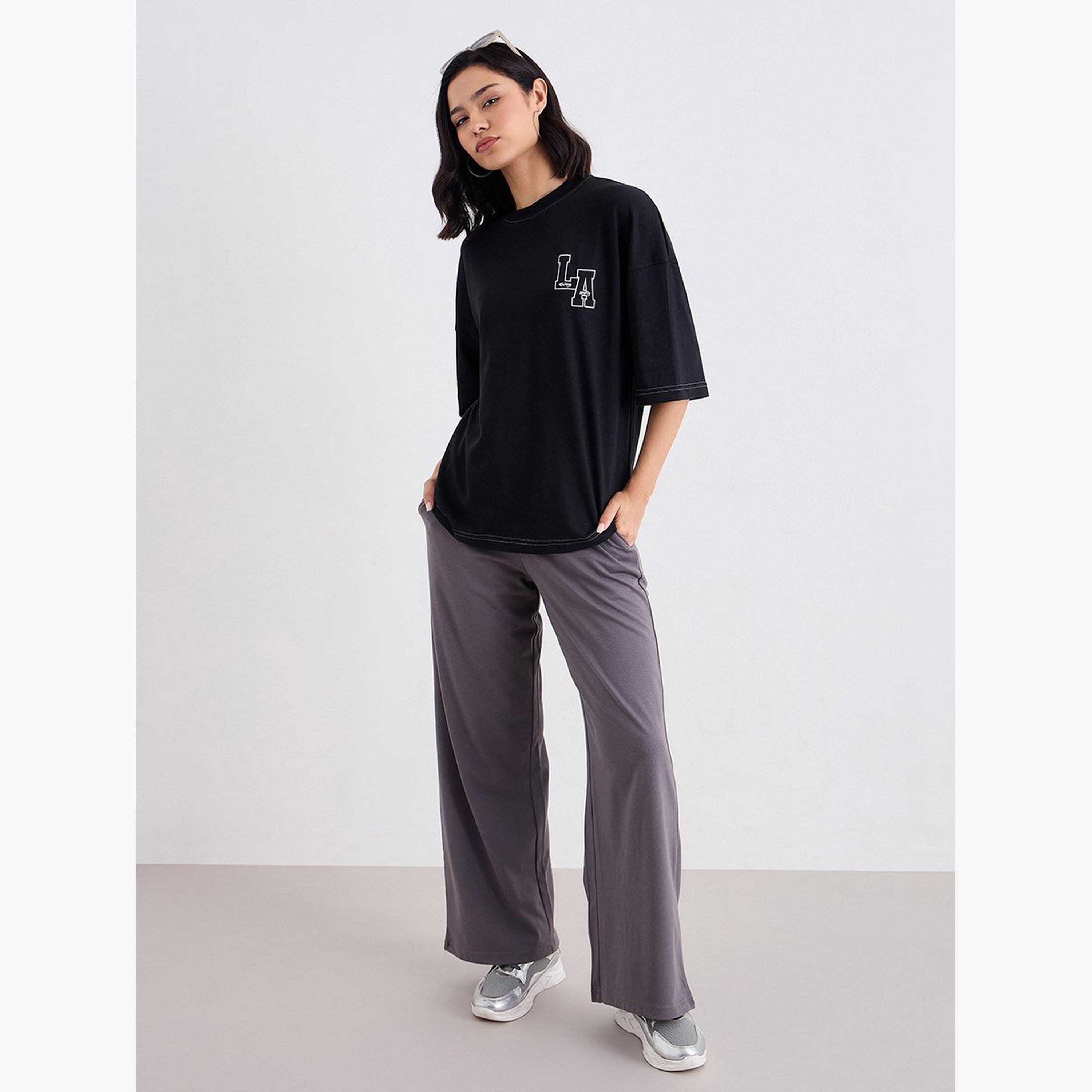 ستايلي - تي شيرت أسود مقاس كبير برسومات لوس أنجلوس-women-clothing-tshirts-image-2