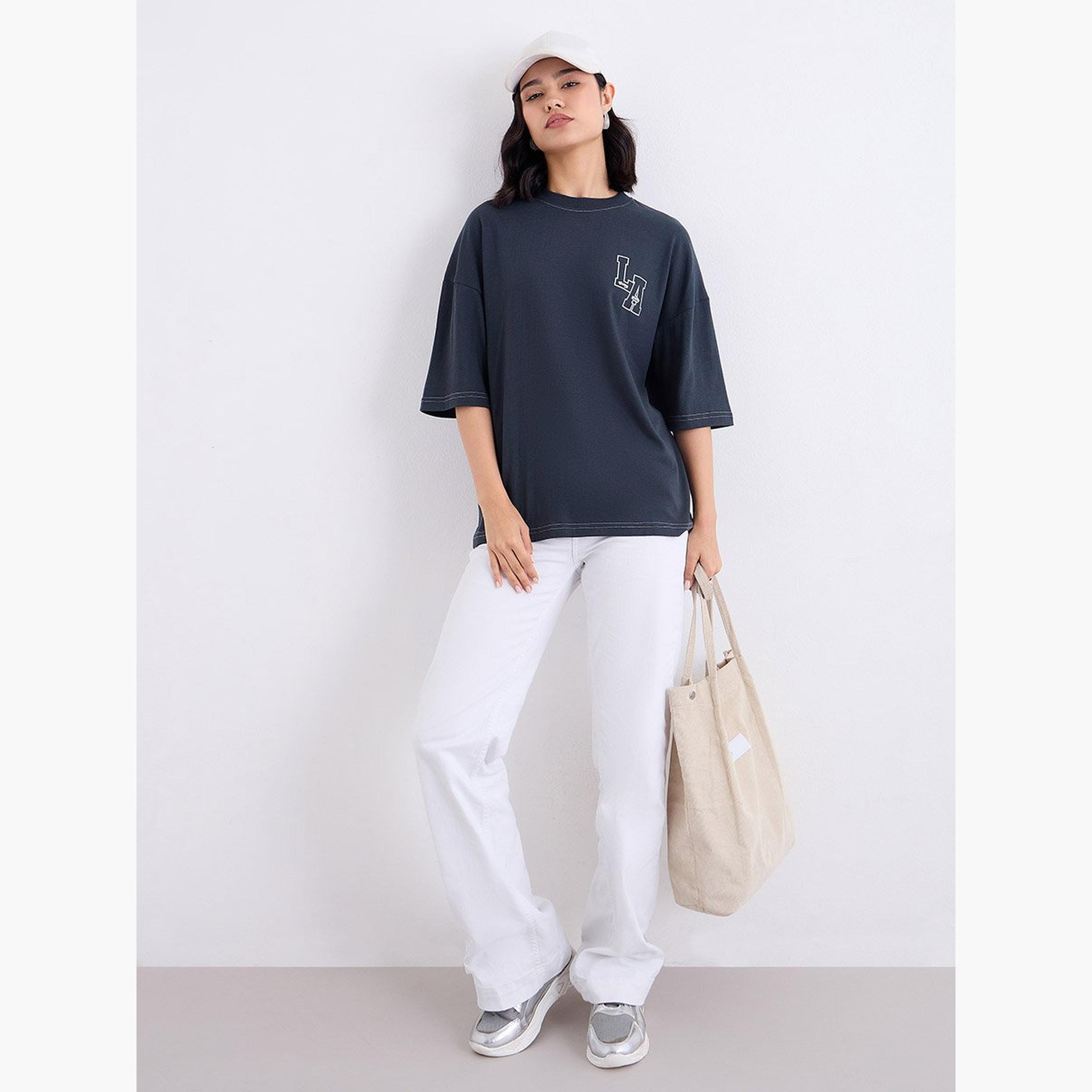 ستايلي - تي شيرت لوس أنجلوس جرافيكي مقاس كبير لون فحمي-women-clothing-tshirts-image-2