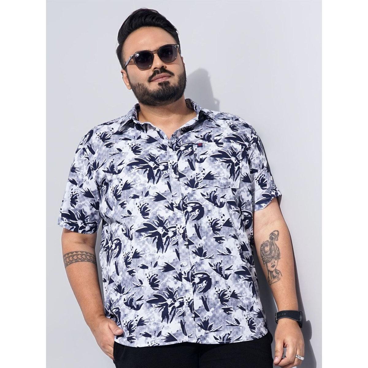 قميص بمقاس كبير بقصة عادية-men-clothing-tshirtsandpolos-tshirts-image-1