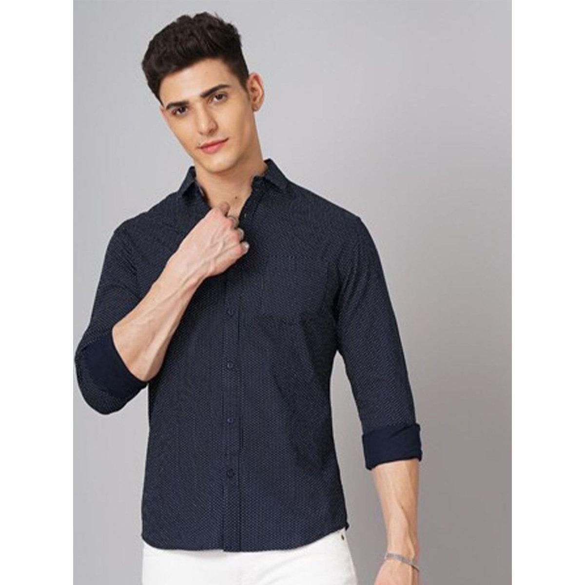 قميص بطبعة ديتسي وقصة عادية-men-clothing-shirts-image-1