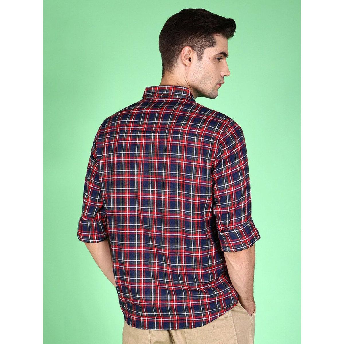 قميص بطبعة مربعات وياقة سبريد-men-clothing-shirts-image-3