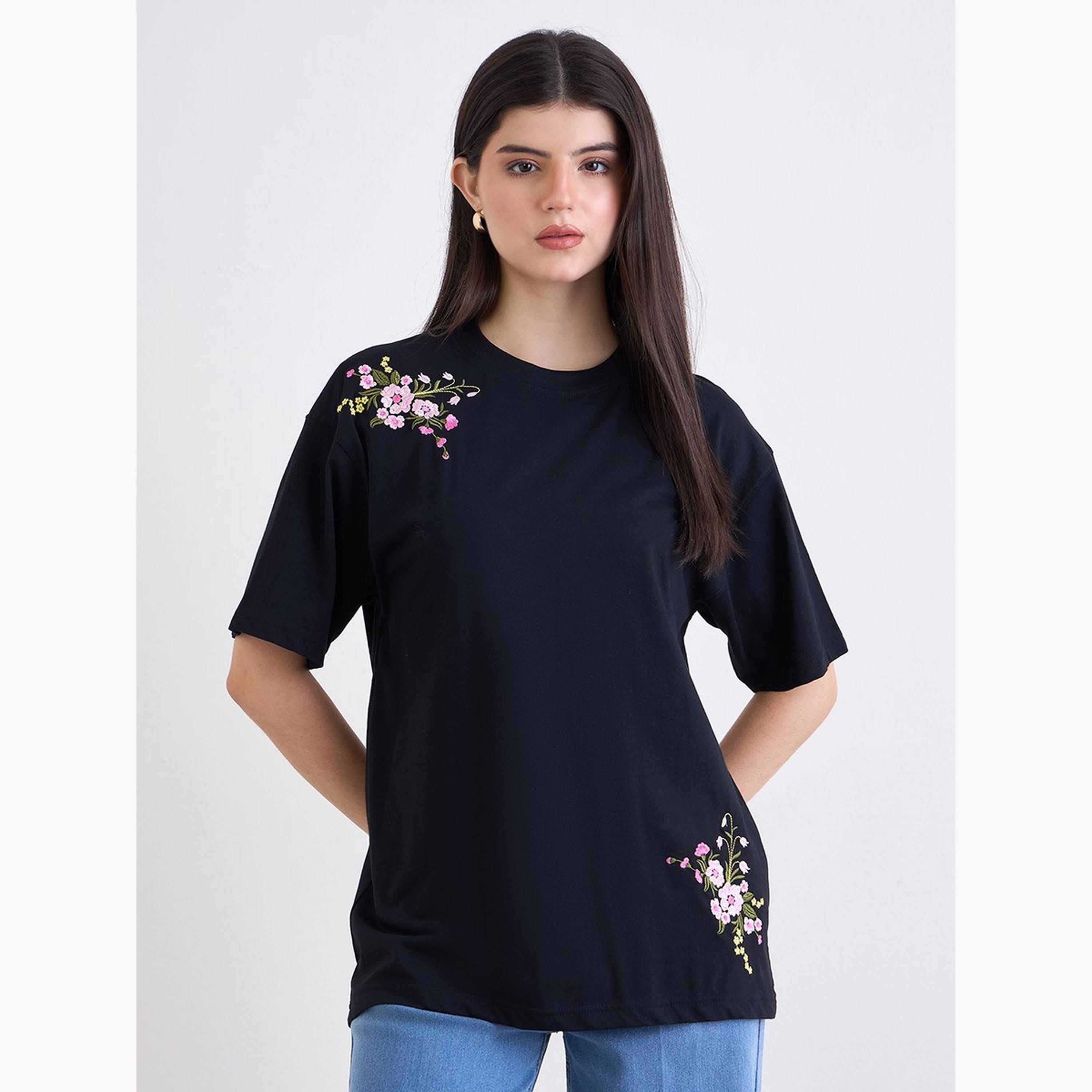 Styli Black Embroidered Panel Oversized T-Shirt-women-clothing-tshirts-image-1