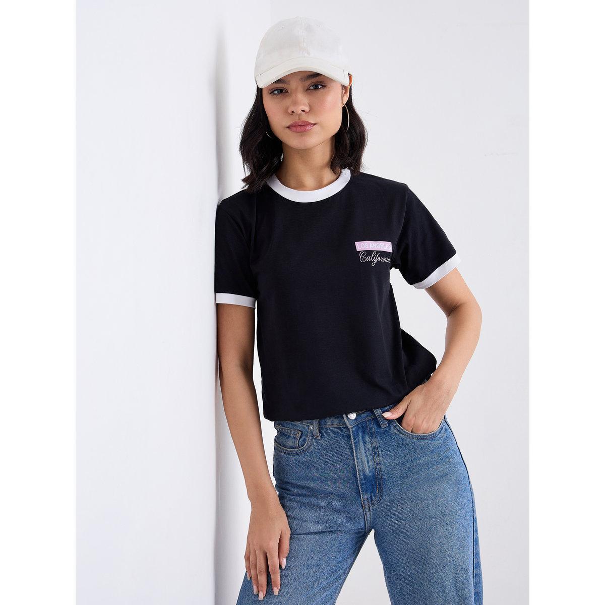 تيشيرت مطبع بكتابة مع ياقة دائرية-women-clothing-tshirts-image-5