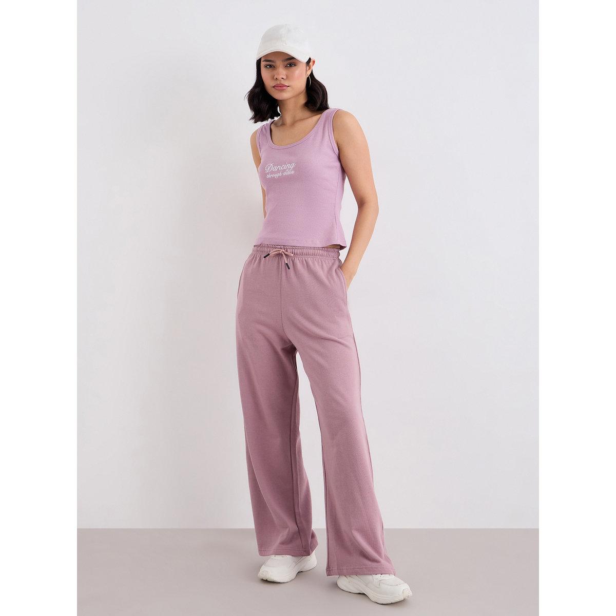 بلوزة كت بتفاصيل مُطرزة-women-clothing-tshirts-image-1
