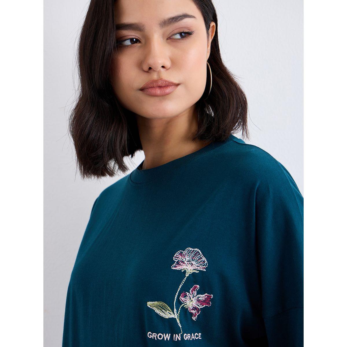 Styli Women Dark Green Exaggerated Shoulder Oversized T-Shirt-women-clothing-tshirts-image-3