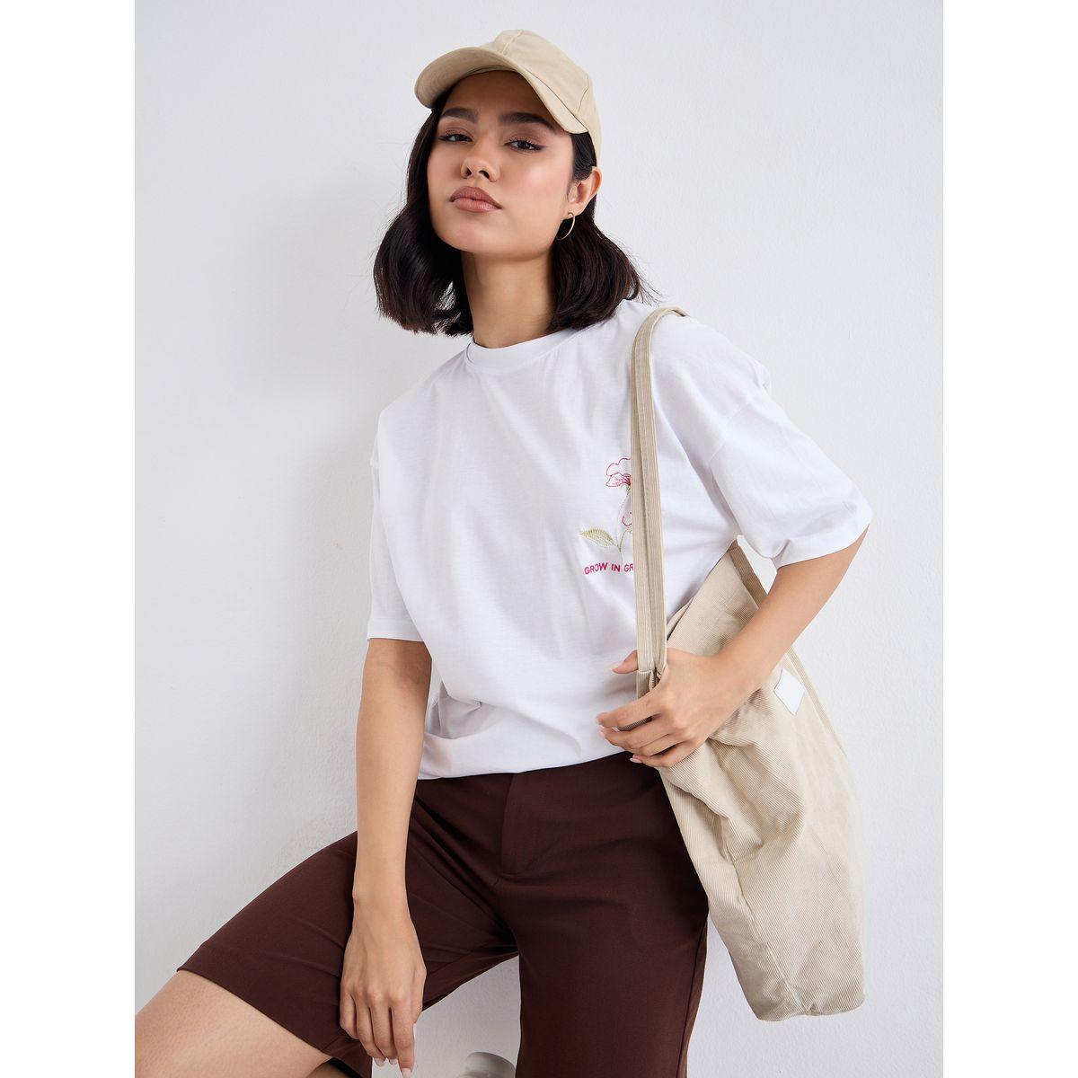 Styli Women White Exaggerated Shoulder Oversized T-Shirt-women-clothing-tshirts-image-5