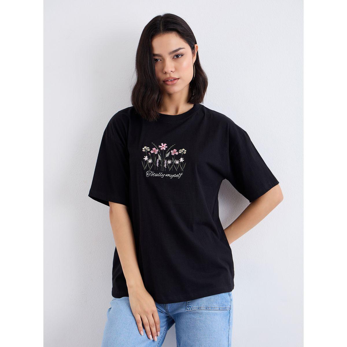 Styli Women Black Embroidered Detail Oversized T-Shirt-women-clothing-tshirts-image-2