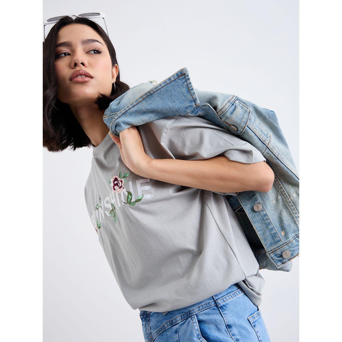 Styli Embroidered Slogan Short Sleeves Oversized T-Shirt-women-clothing-tshirts-image-5