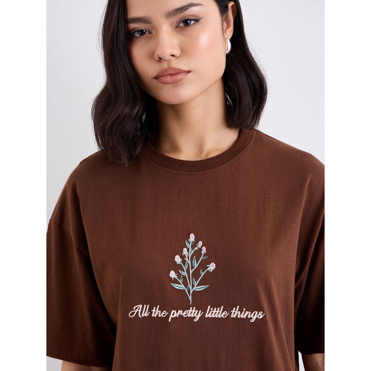 Styli Embroidered Slogan Short Sleeves Oversized T-Shirt-women-clothing-tshirts-image-3