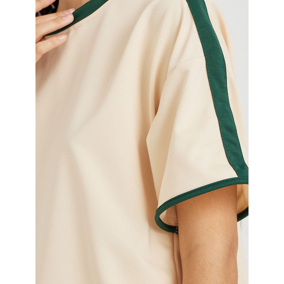 Styli Side Striped Short Sleeve T-Shirt and Pants Co-Ords-women-clothing-coordsets-image-3