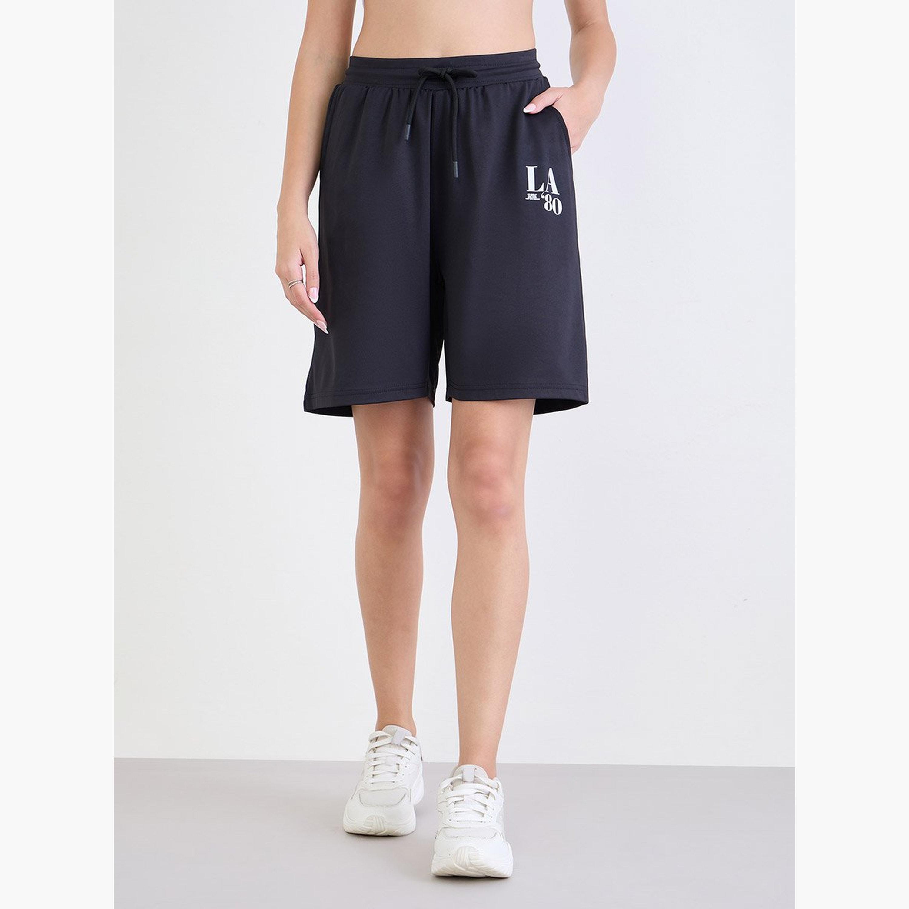 ستايلي - شورت للنساء مقاس كبير بطبعة جرافيكية لون أزرق البحري-women-clothing-bottoms-shorts-image-1