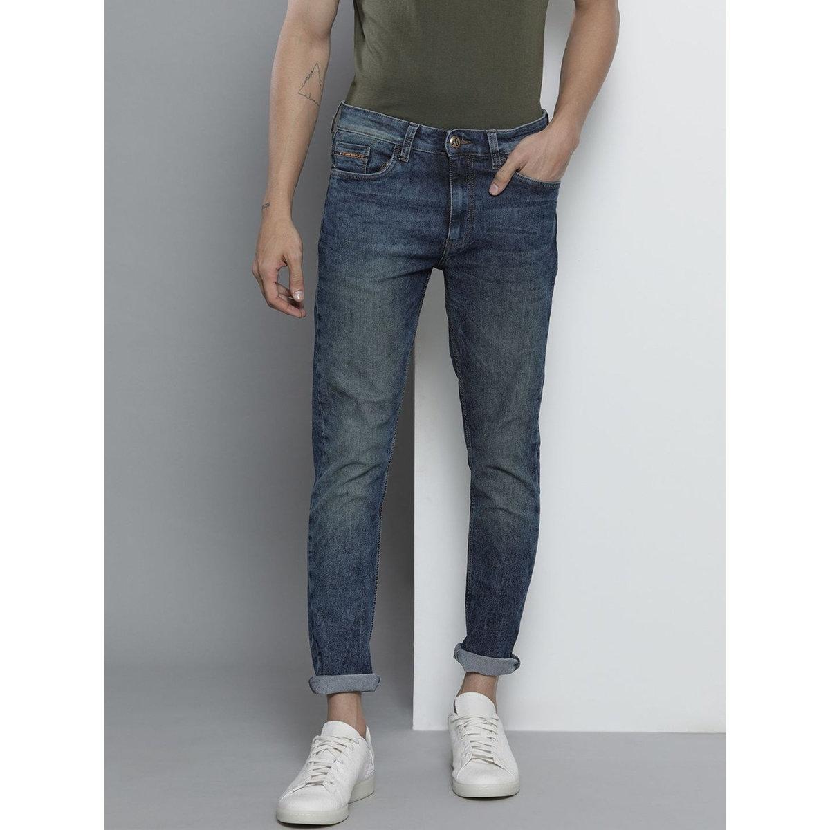 بنطال جينز بقصة سليم فيت وتفاصيل باهتة-men-clothing-bottoms-jeans-image-1
