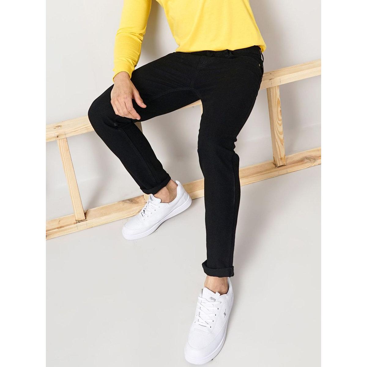 The Indian Garage Co X Styli Men Black Mid Rise Slim Fit Solid Jeans-men-clothing-bottoms-jeans-image-2