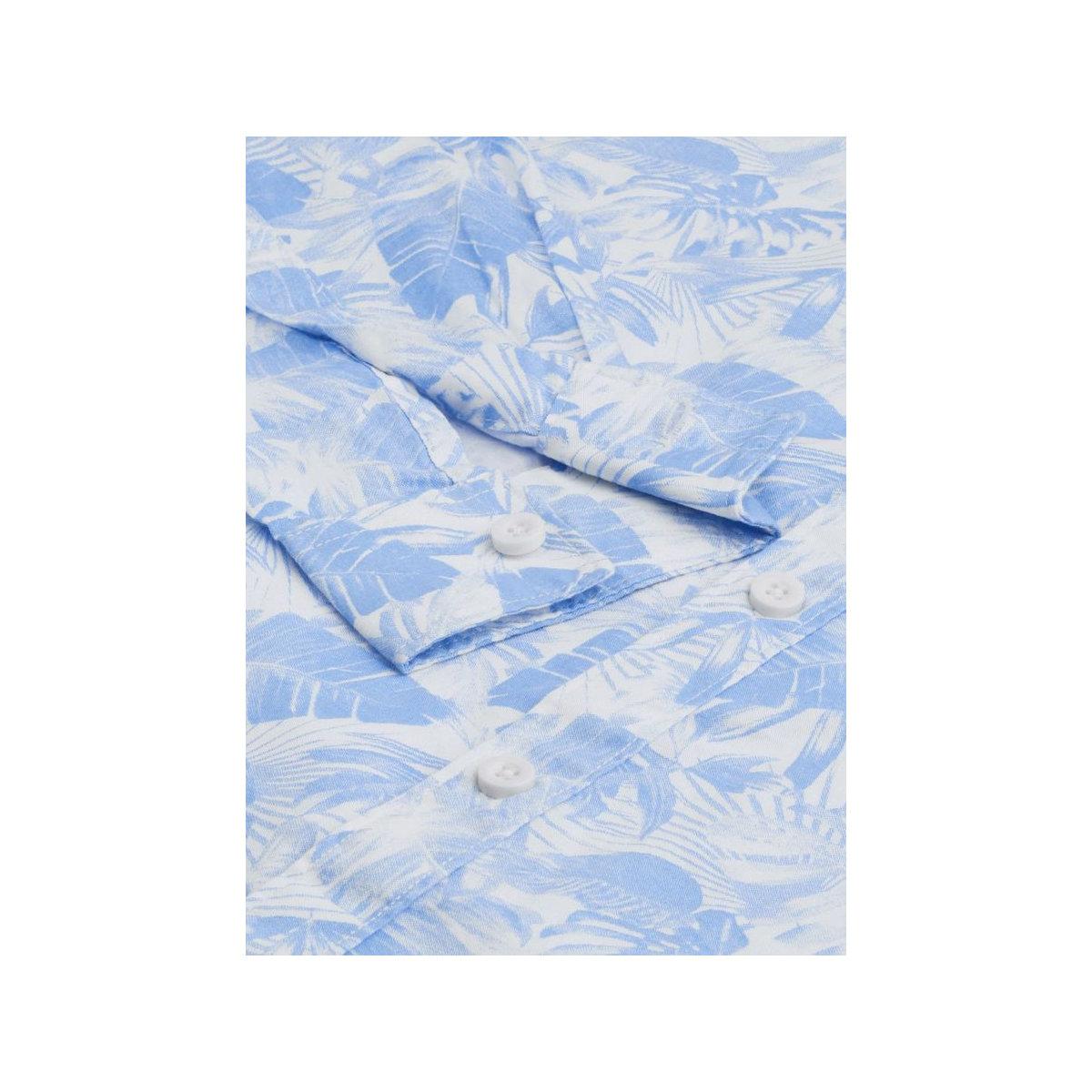 The Indian Garage Co Men Blue Slim Fit Tropical Print Casual Shirt-men-clothing-shirts-image-3