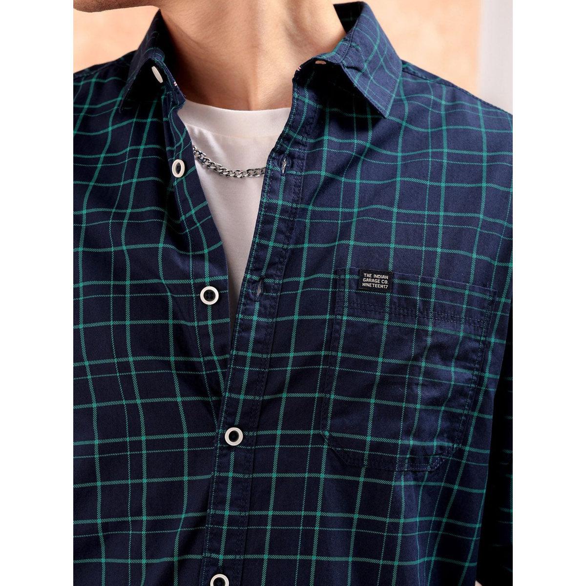 قميص بطبعة مربعات بقصة سليم فيت-men-clothing-shirts-image-2
