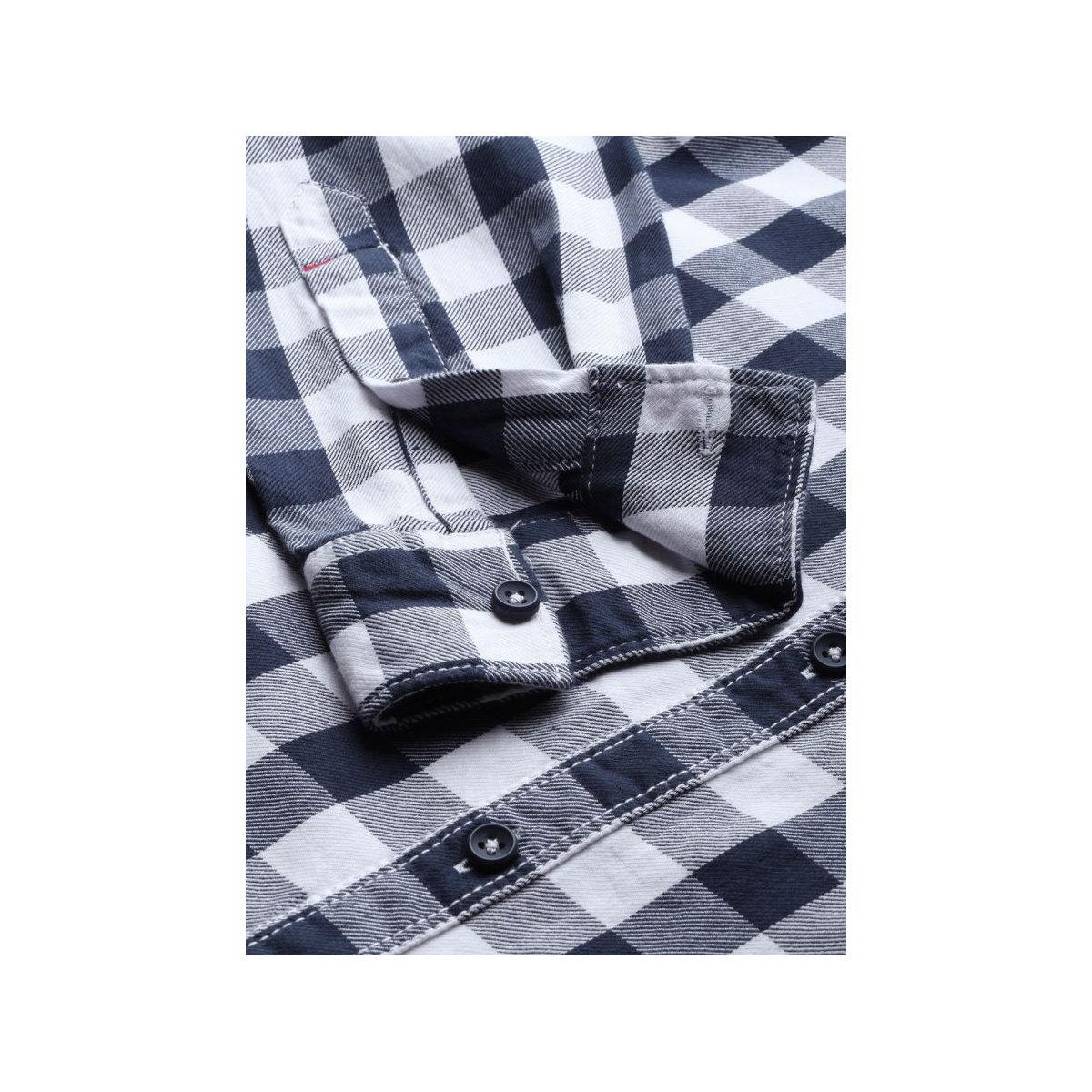 قميص بطبعة مربعات-men-clothing-shirts-image-3