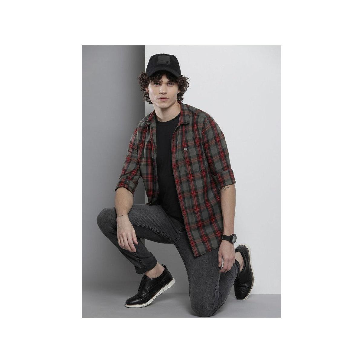 قميص بطبعة مربعات وقصة عادية-men-clothing-shirts-image-5