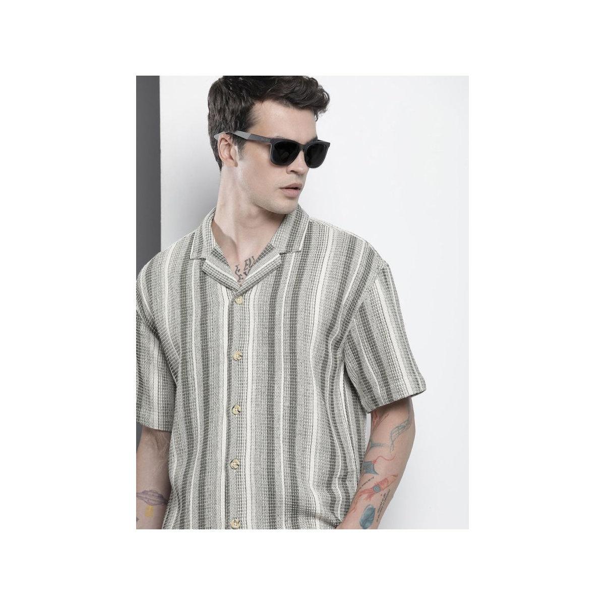 قميص مخطط بياقة ريسورت-men-clothing-shirts-image-1