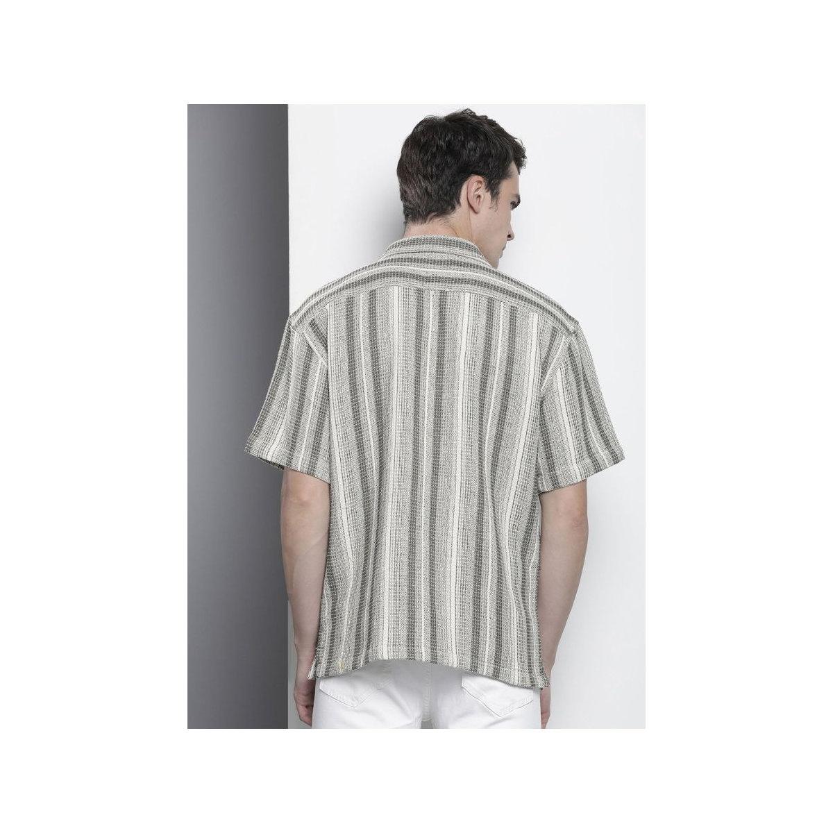 قميص مخطط بياقة ريسورت-men-clothing-shirts-image-4