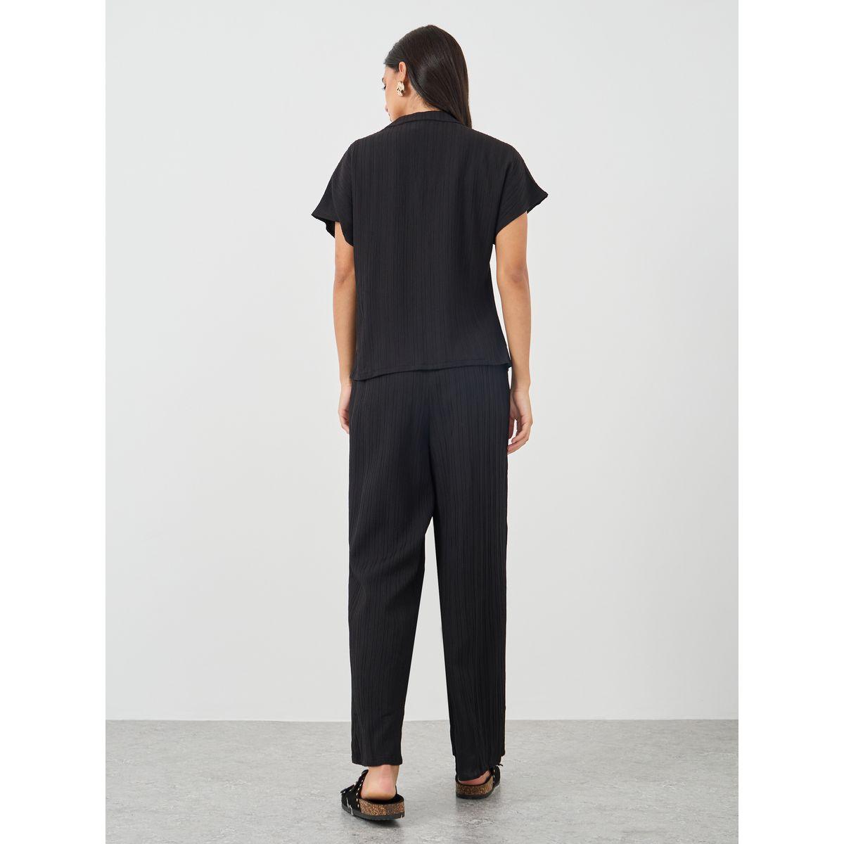 طقم منسق من بنطال بأرجل واسعة وبلوزة بأكمام مُمتدة-women-clothing-coordsets-image-4