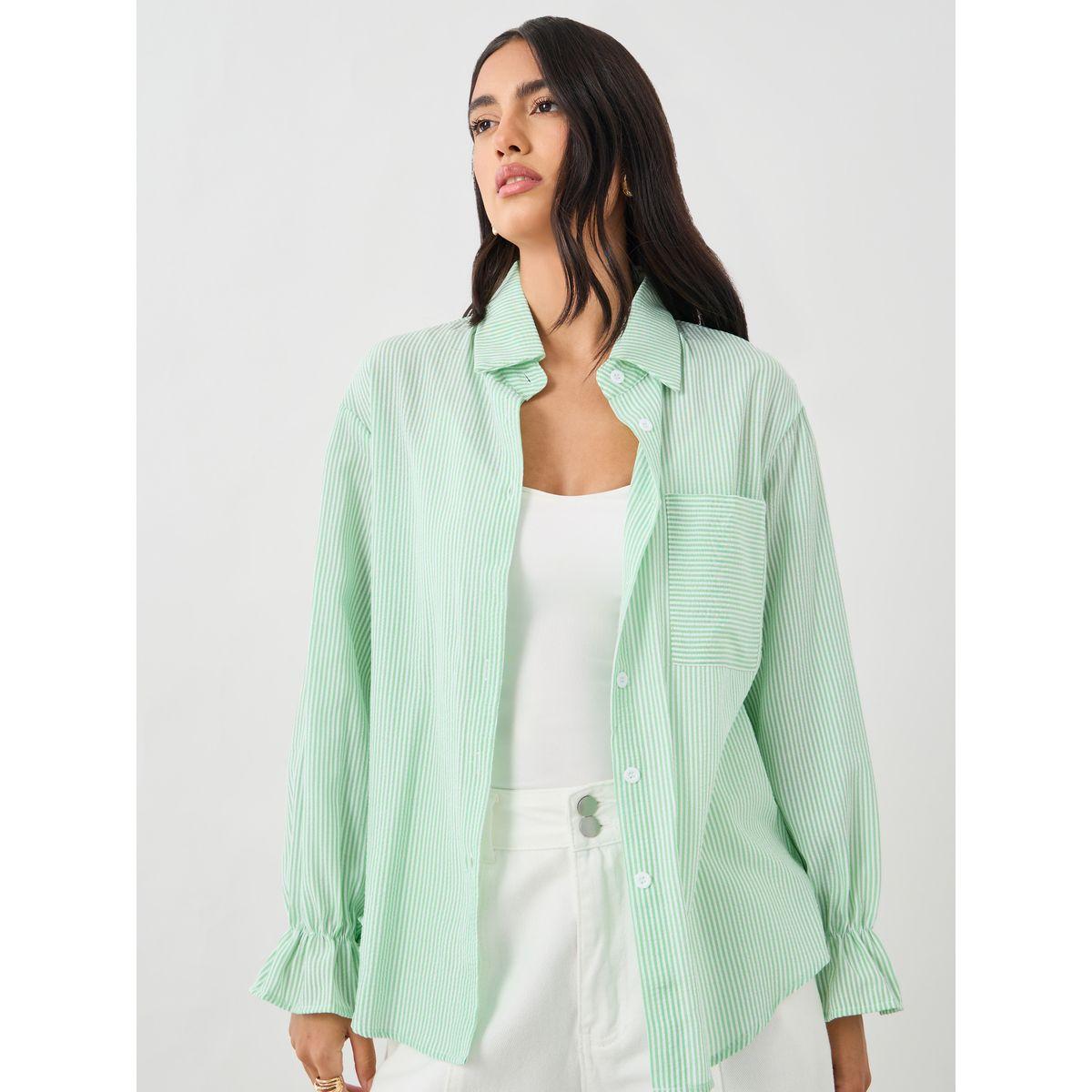 بلوزة مخططة بتفاصيل بارزة الملمس مع أزرار-women-clothing-shirtsandblouses-shirts-image-3