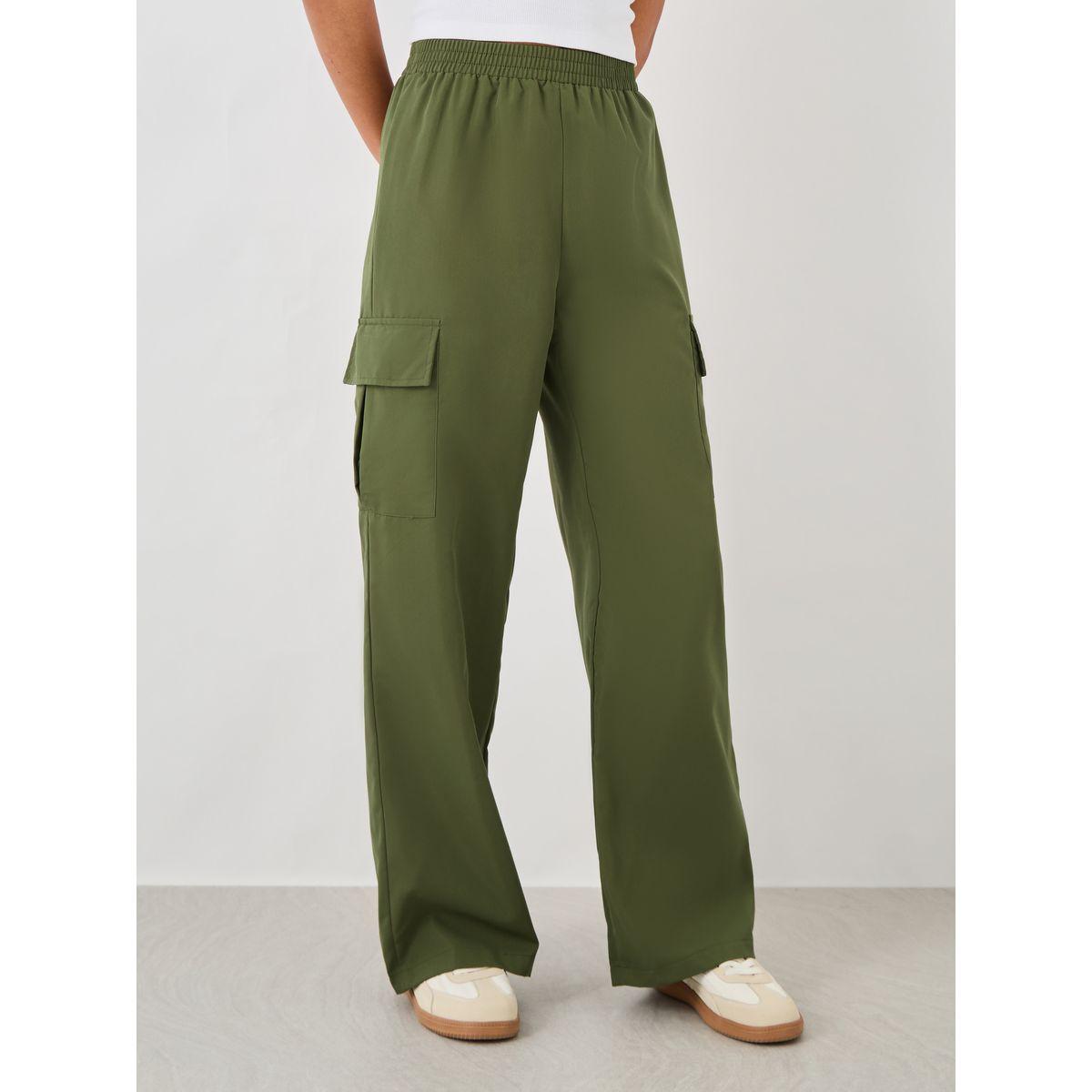 Styli Women Green Solid Elasticated Waistband Cargo Pants-women-clothing-bottoms-trousers-image-2