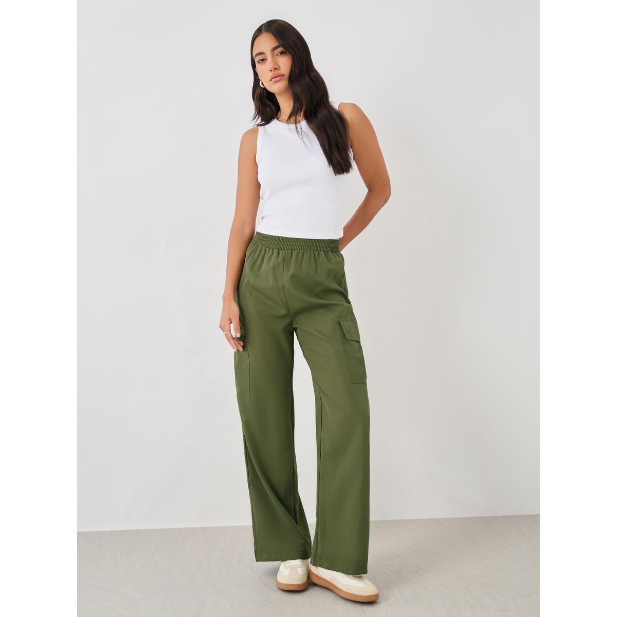 Styli Women Green Solid Elasticated Waistband Cargo Pants-women-clothing-bottoms-trousers-image-3